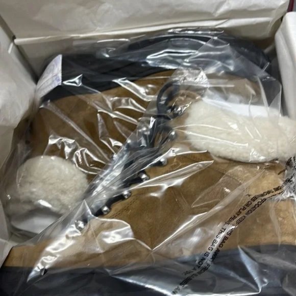 BNIB MARC FISHER LTD PIERSON LUG SOLE BOOTIE TAN 5.5 - Picture 3 of 9